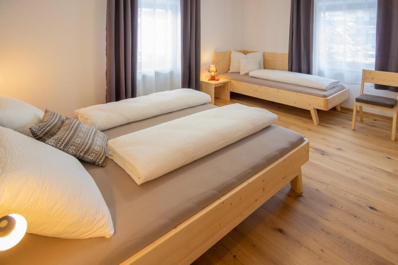 B&B Fruehlingsheim ラチーネス エクステリア 写真