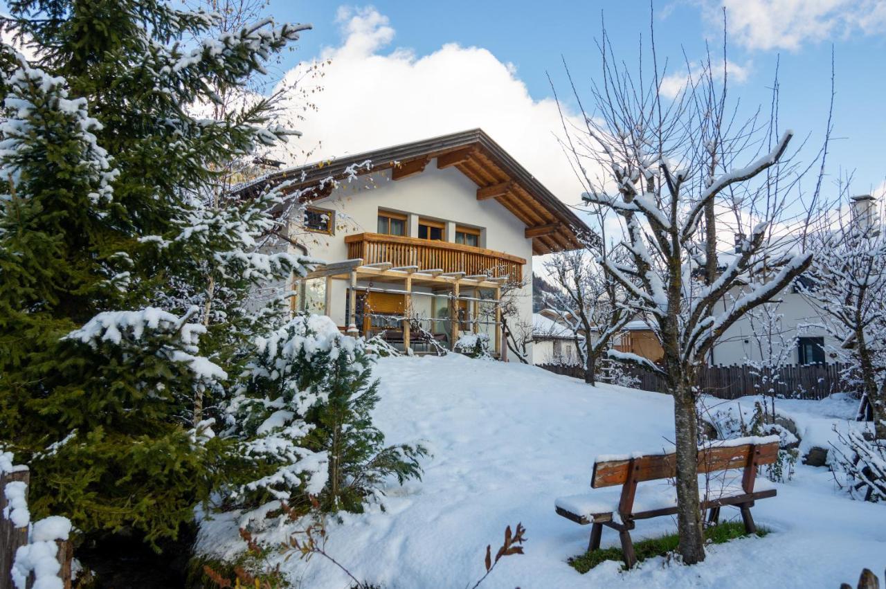 B&B Fruehlingsheim ラチーネス エクステリア 写真